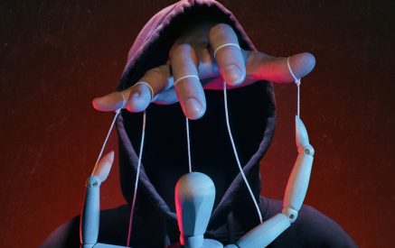 «Капли» манипуляции: как информационная война проникает в сознание