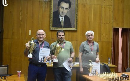 Журналисты определили своего чемпиона по шахматам