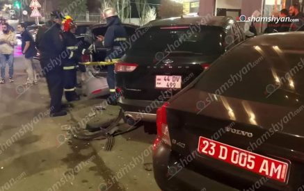 Цепная автомобильная авария: на улице Орбели столкнулись «BMW», «Volvo», «Hyundai Elentra», «Ford Escape» и «Honda». shamshyan.com