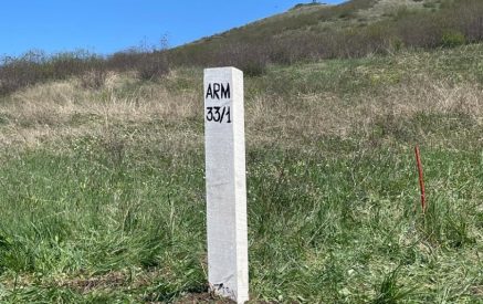 По состоянию на 26 апреля на границе Армении и Азербайджана установлено 28 пограничных столбов