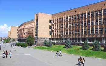 Российско-Армянский университет сообщает об изменении официального наименования