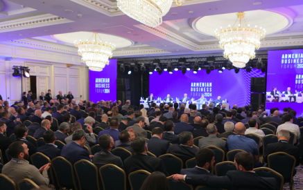 Армянский бизнес-форум прошел при поддержке группы компаний «Ташир» в Москве