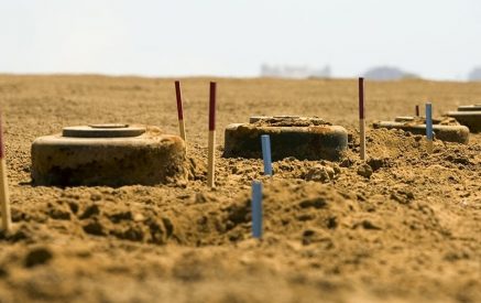 На границе с Арменией в направлении Тавуша четверо азербайджанцев подорвались на мине