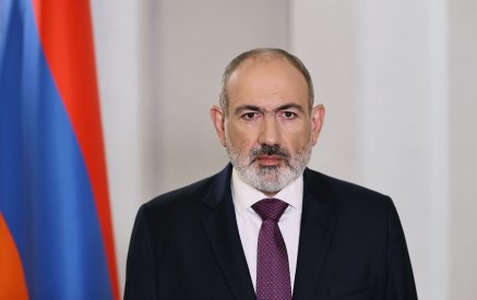 Главное не упускать из виду ключевую цель: независимость, государственность, Республику Армения, как платформу и механизм обеспечения безопасности, свободы и благополучия собственных граждан на ее международно признанной территории в 29 тысяч 743 квадратных километра. Никол Пашинян