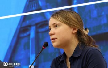 «Когда климатическая конференция COP29 проходит в Азербайджане, такое лицемерие и двуличие вызывает тошноту». Грета Тунберг