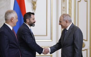 Никол Пашинян принял участников ежегодной встречи Совета управляющих Черноморского банка торговли и развития