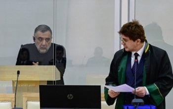 «Этот текст я посвящаю всем тем, кто так стремился к миру и вынужден был оказаться в азербайджанских тюрьмах»