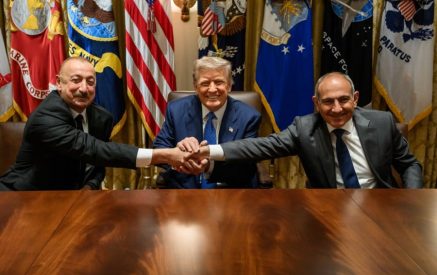 Теперь они мои хорошие друзья: Трамп о встрече Пашиняна и Алиева