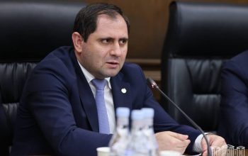 Мы приняли решение ускорить расходы, запланированные на 2026 год, и осуществить их уже в 2025 году, поскольку закупка такого вооружения — это не простые процессы. Сурен Папикян